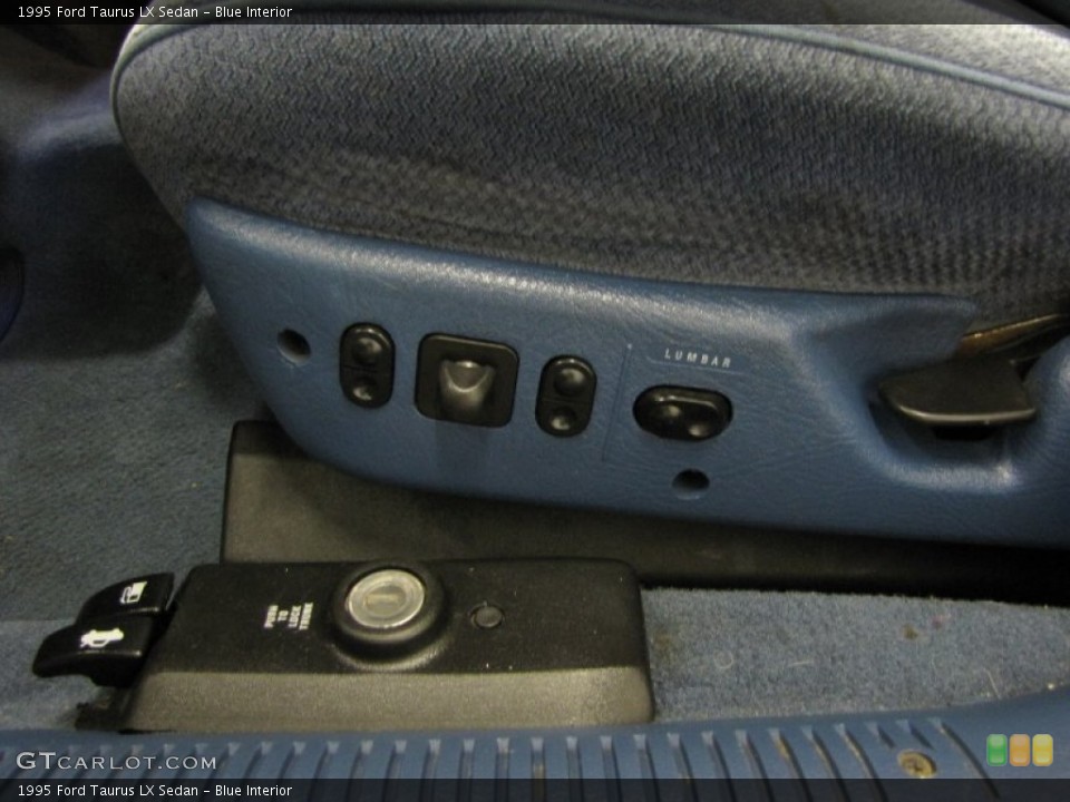 Blue Interior Front Seat for the 1995 Ford Taurus LX Sedan #81339902
