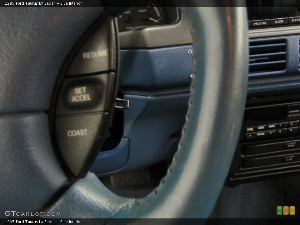 Blue Interior Controls for the 1995 Ford Taurus LX Sedan #81340007