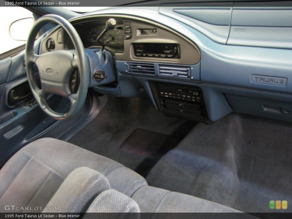 Blue Interior Dashboard for the 1995 Ford Taurus LX Sedan #81340072