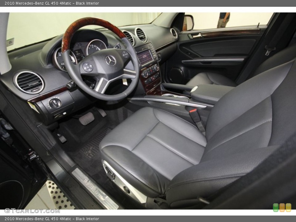Black Interior Photo for the 2010 Mercedes-Benz GL 450 4Matic #81345685
