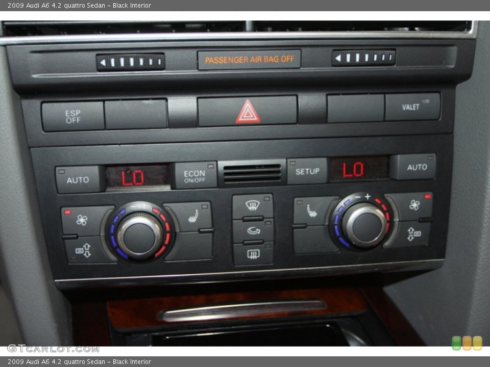Black Interior Controls for the 2009 Audi A6 4.2 quattro Sedan #81347042