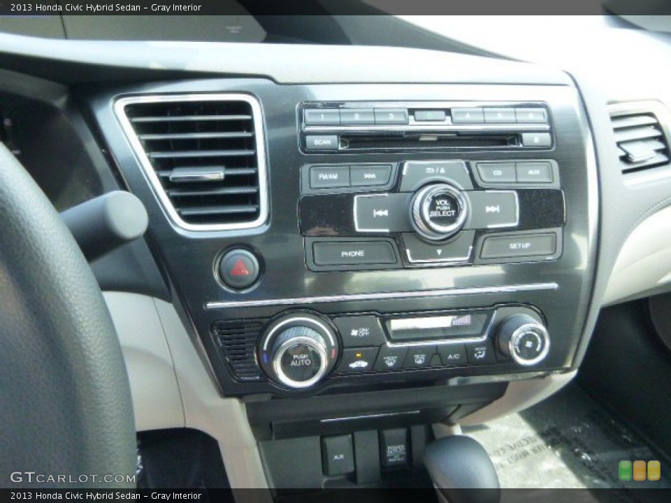 Gray Interior Controls for the 2013 Honda Civic Hybrid Sedan #81347489