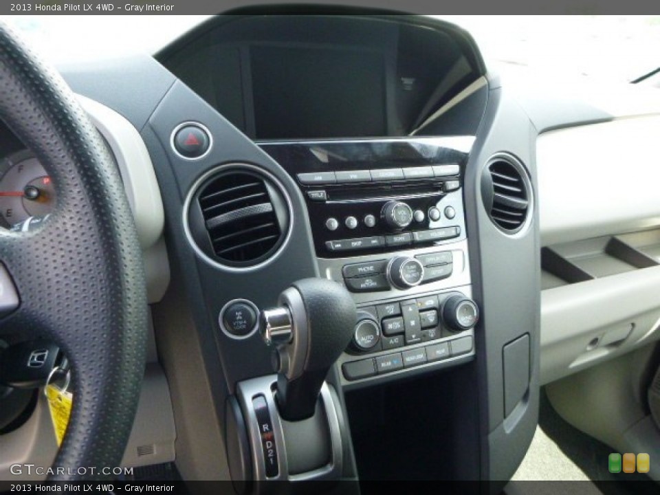 Gray Interior Controls for the 2013 Honda Pilot LX 4WD #81348148