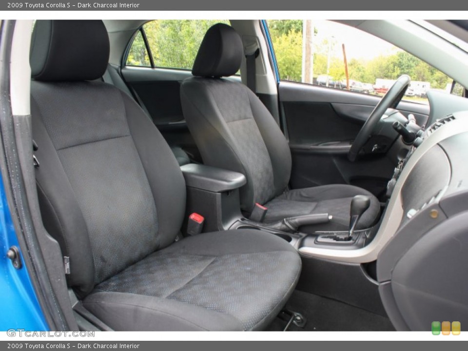 Dark Charcoal Interior Photo for the 2009 Toyota Corolla S #81349760