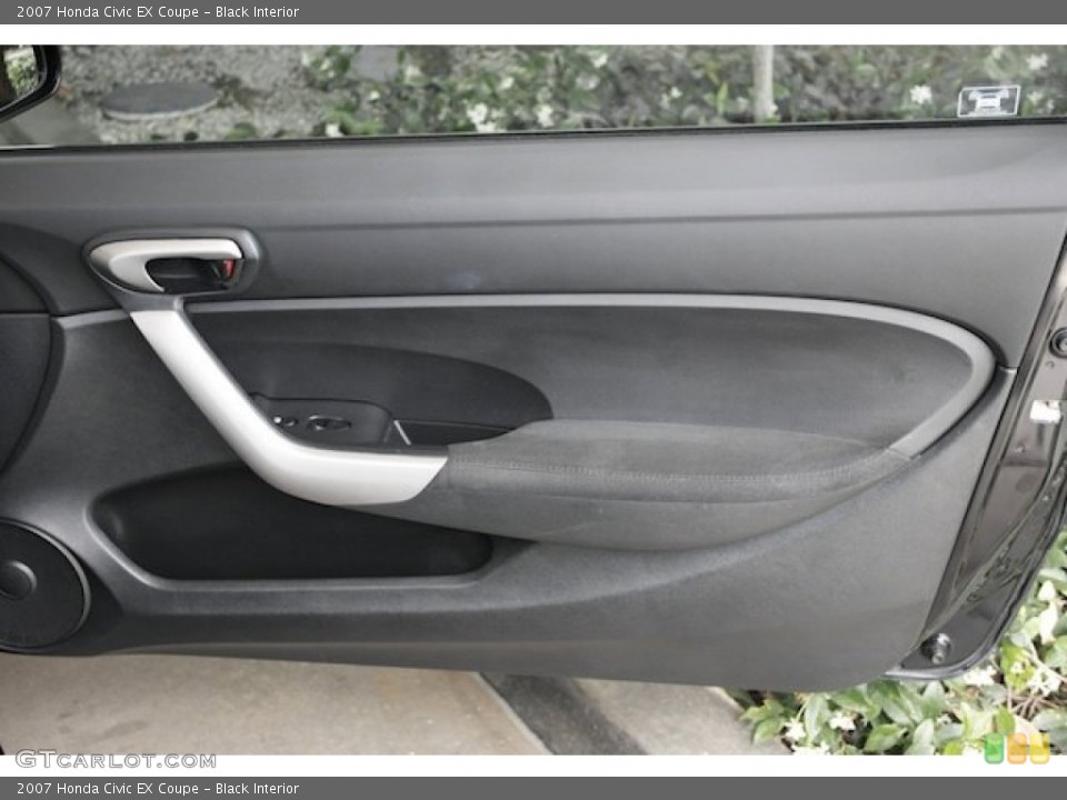 Black Interior Door Panel for the 2007 Honda Civic EX Coupe #81352125