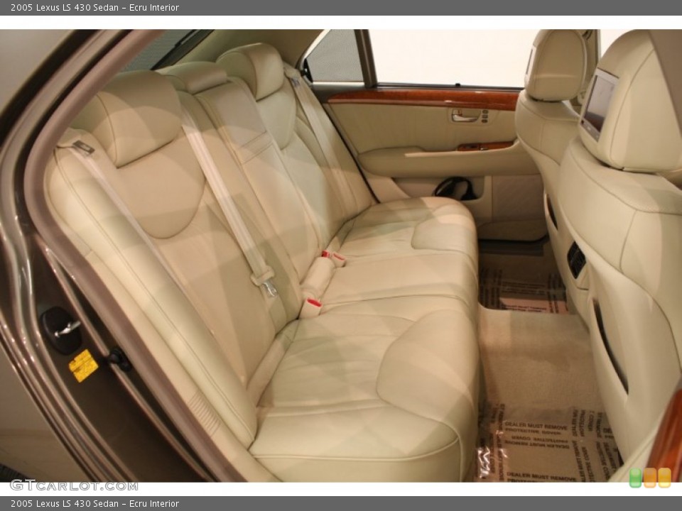 Ecru Interior Rear Seat for the 2005 Lexus LS 430 Sedan #81357373