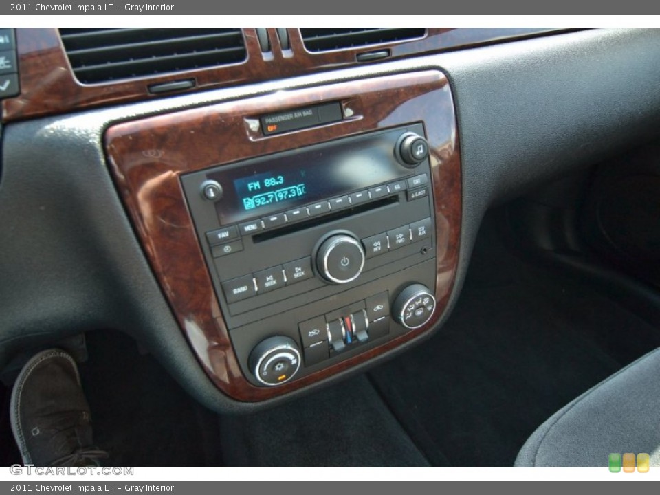 Gray Interior Controls for the 2011 Chevrolet Impala LT #81359498