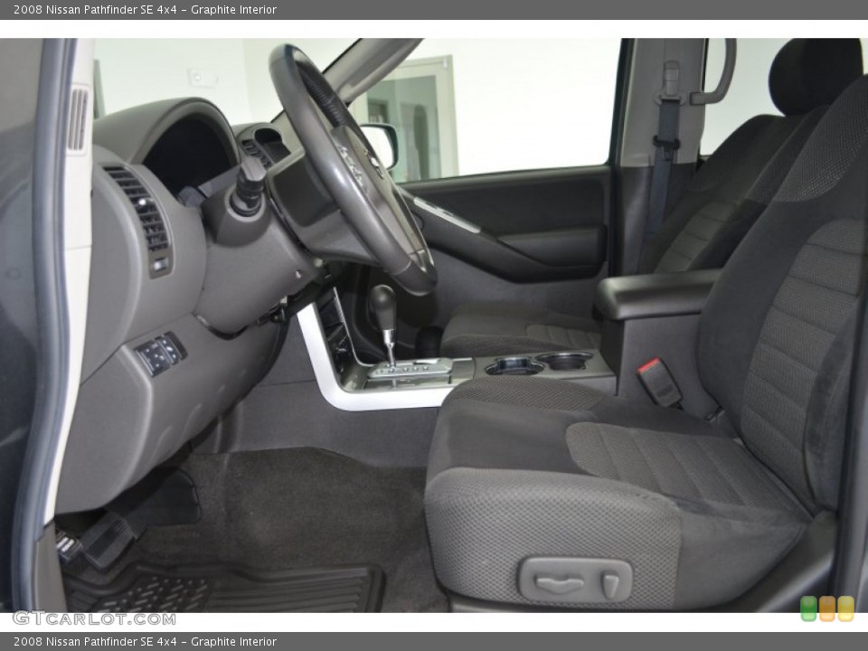 Graphite Interior Photo for the 2008 Nissan Pathfinder SE 4x4 #81363267