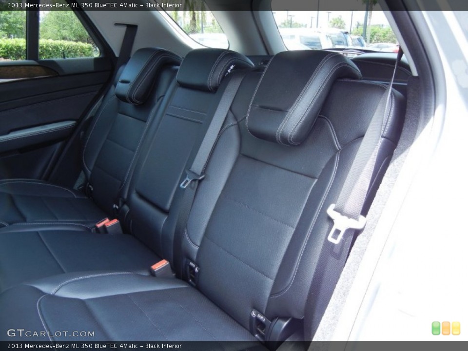 Black Interior Rear Seat for the 2013 Mercedes-Benz ML 350 BlueTEC 4Matic #81374261