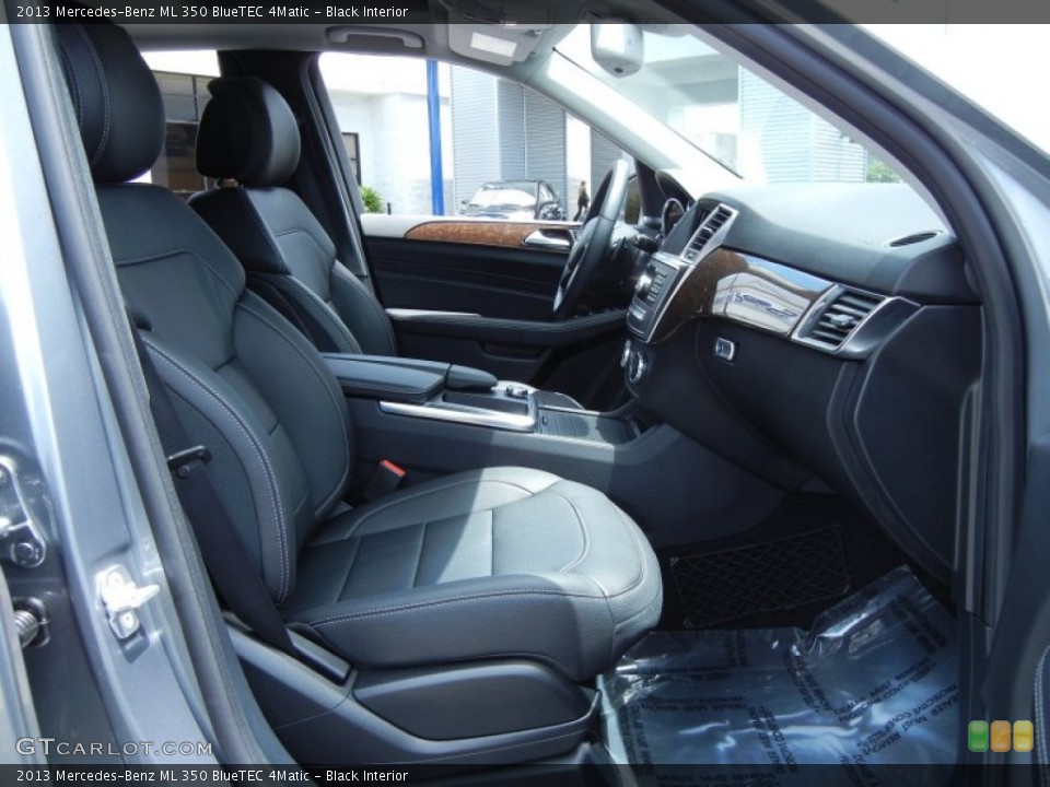 Black Interior Front Seat for the 2013 Mercedes-Benz ML 350 BlueTEC 4Matic #81374284