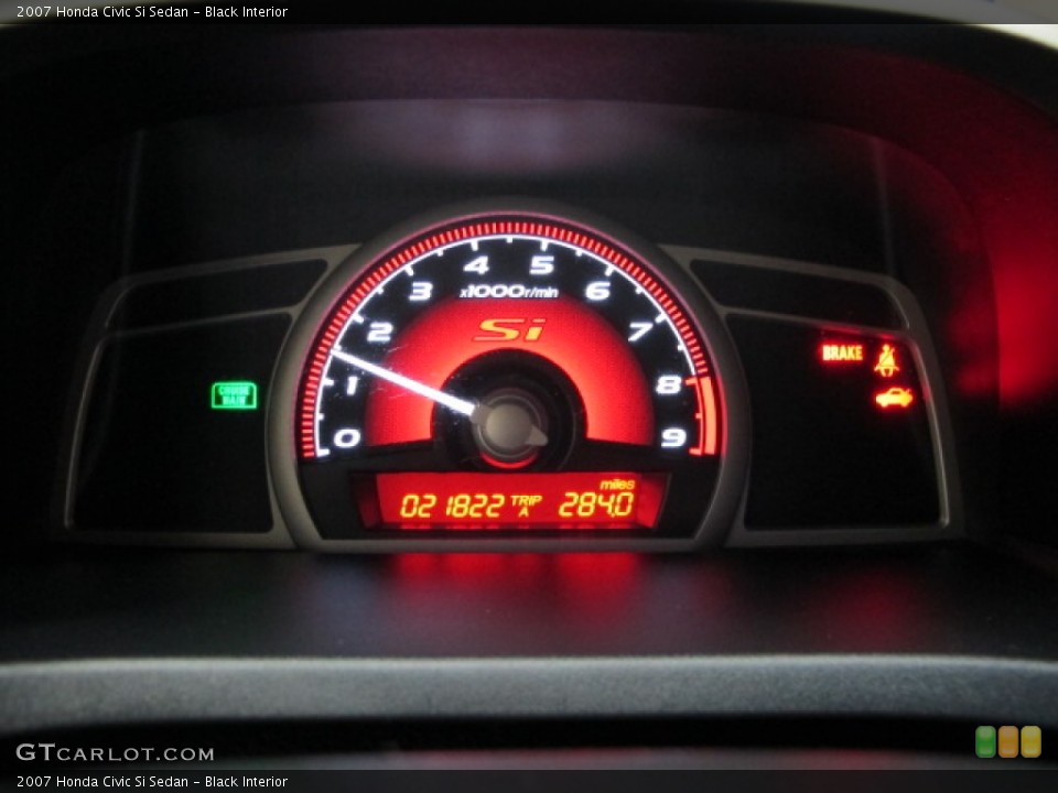 Black Interior Gauges for the 2007 Honda Civic Si Sedan #81375796