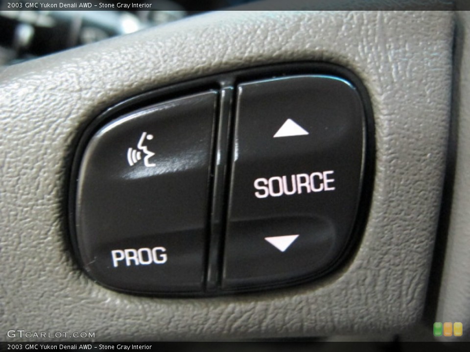 Stone Gray Interior Controls for the 2003 GMC Yukon Denali AWD #81376712