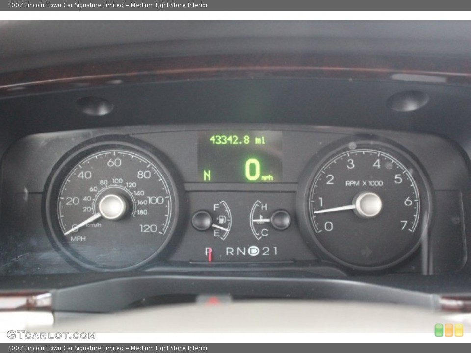 Medium Light Stone Interior Gauges for the 2007 Lincoln Town Car Signature Limited #81377509