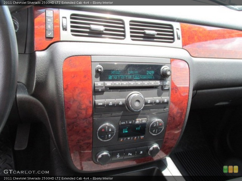 Ebony Interior Controls for the 2011 Chevrolet Silverado 2500HD LTZ Extended Cab 4x4 #81381295