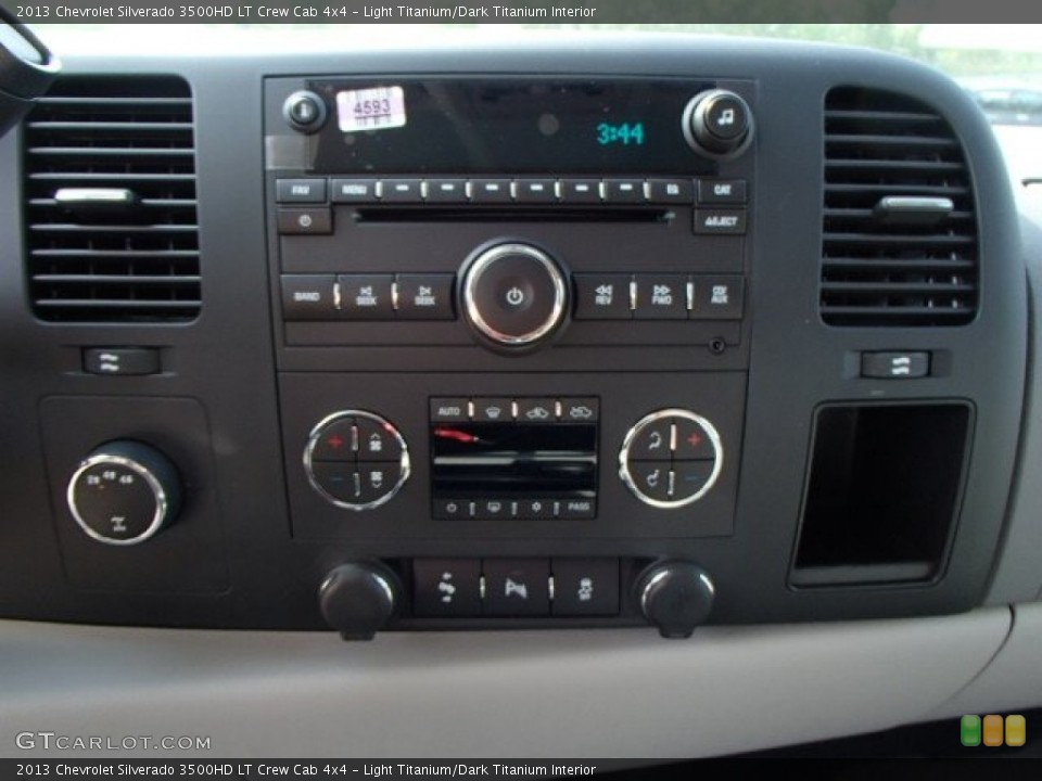 Light Titanium/Dark Titanium Interior Controls for the 2013 Chevrolet Silverado 3500HD LT Crew Cab 4x4 #81381565