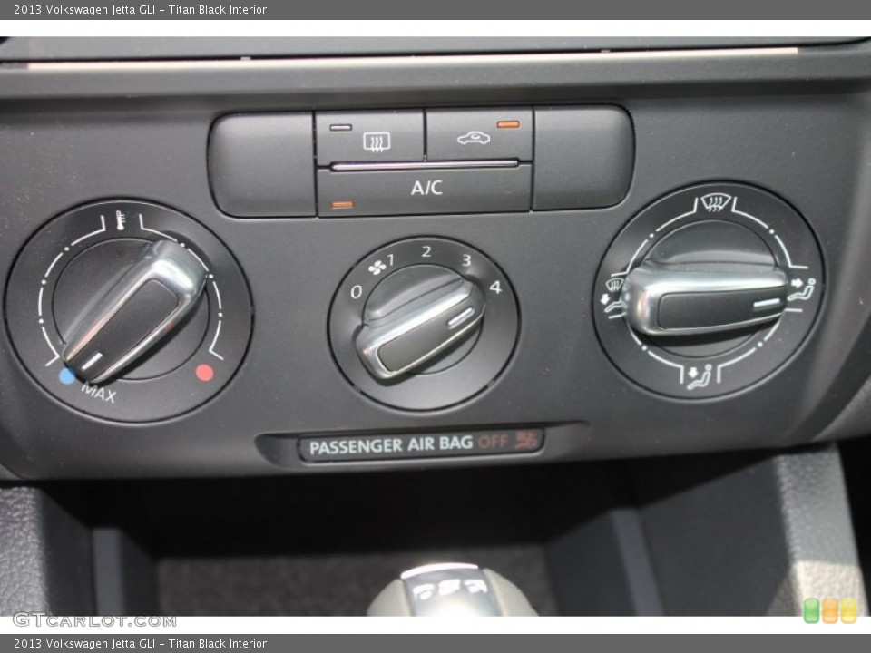 Titan Black Interior Controls for the 2013 Volkswagen Jetta GLI #81384384