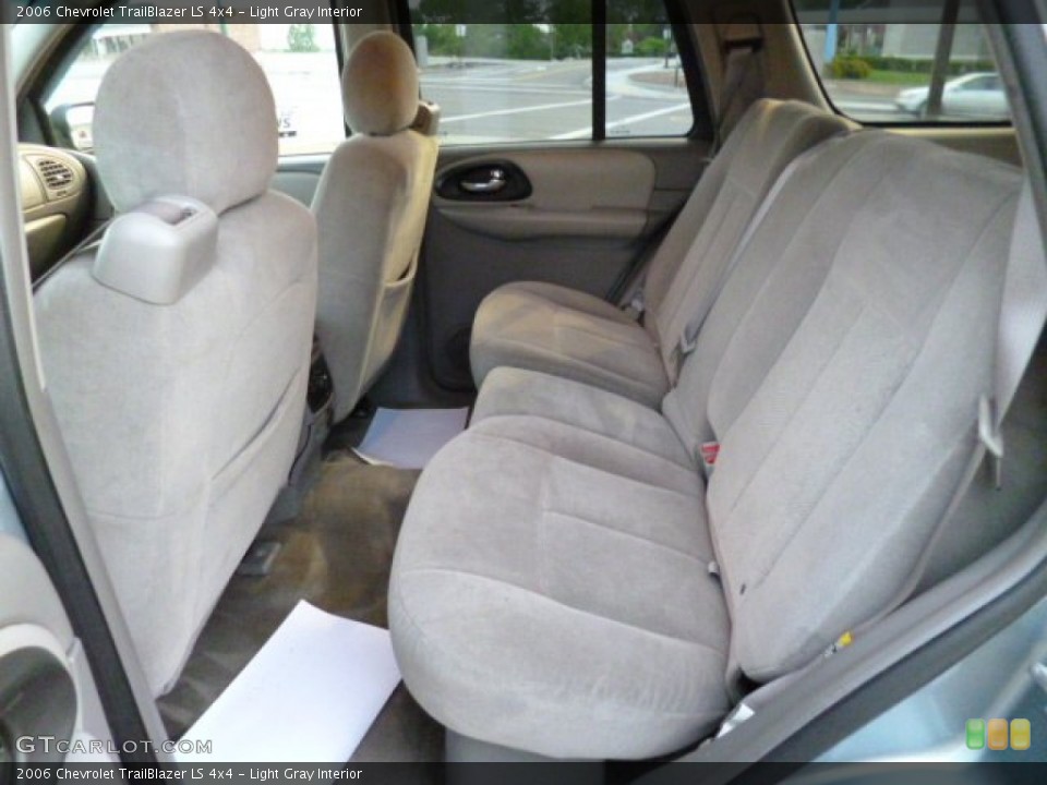 Light Gray Interior Rear Seat for the 2006 Chevrolet TrailBlazer LS 4x4 #81385504