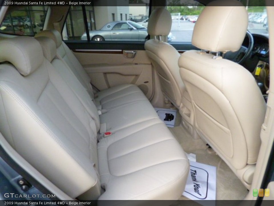 Beige Interior Rear Seat for the 2009 Hyundai Santa Fe Limited 4WD #81386300