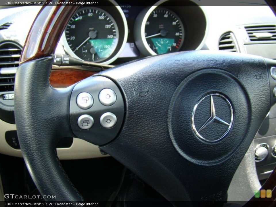 Beige Interior Controls for the 2007 Mercedes-Benz SLK 280 Roadster #81387441