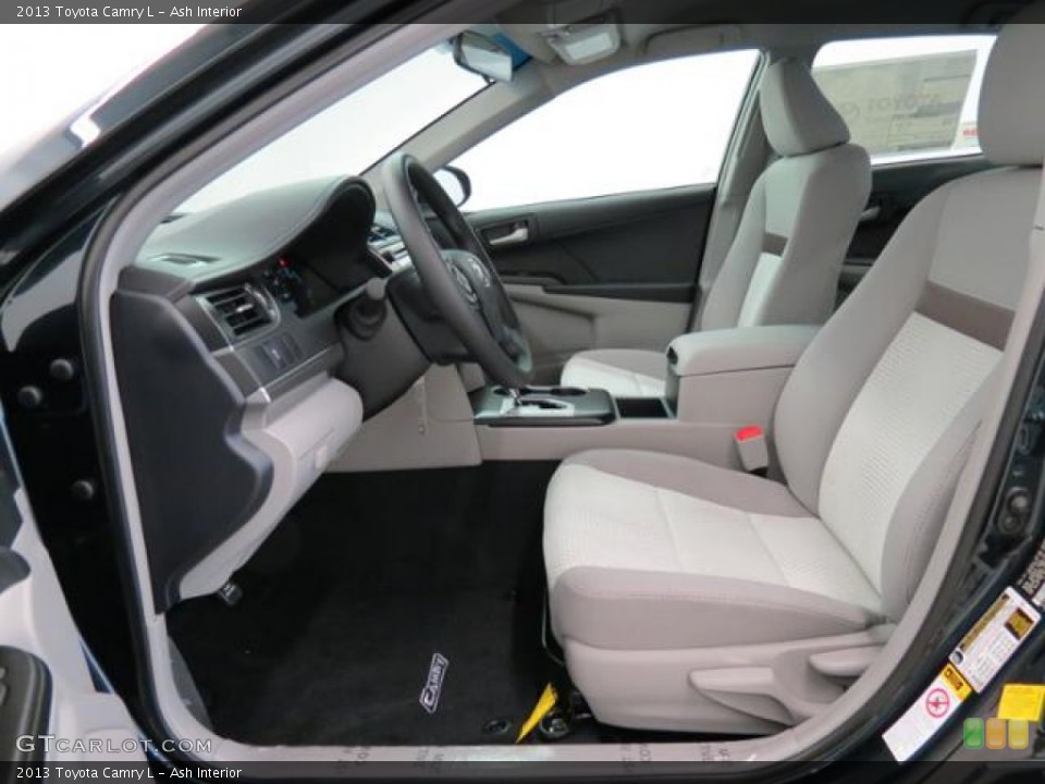 Ash Interior Photo for the 2013 Toyota Camry L #81390396