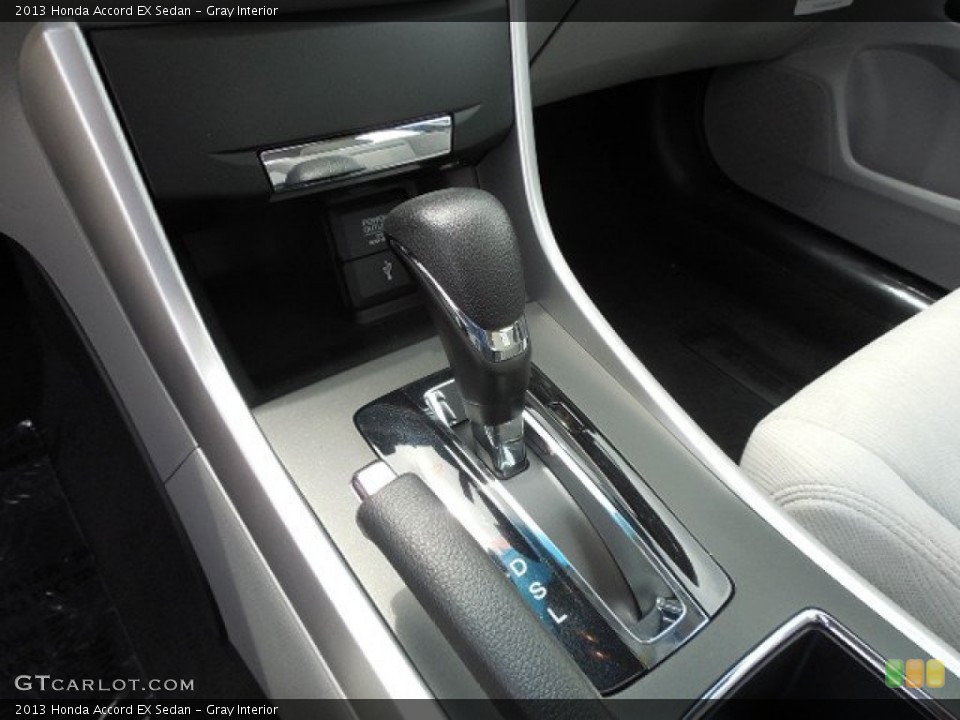 Gray Interior Transmission for the 2013 Honda Accord EX Sedan #81400361
