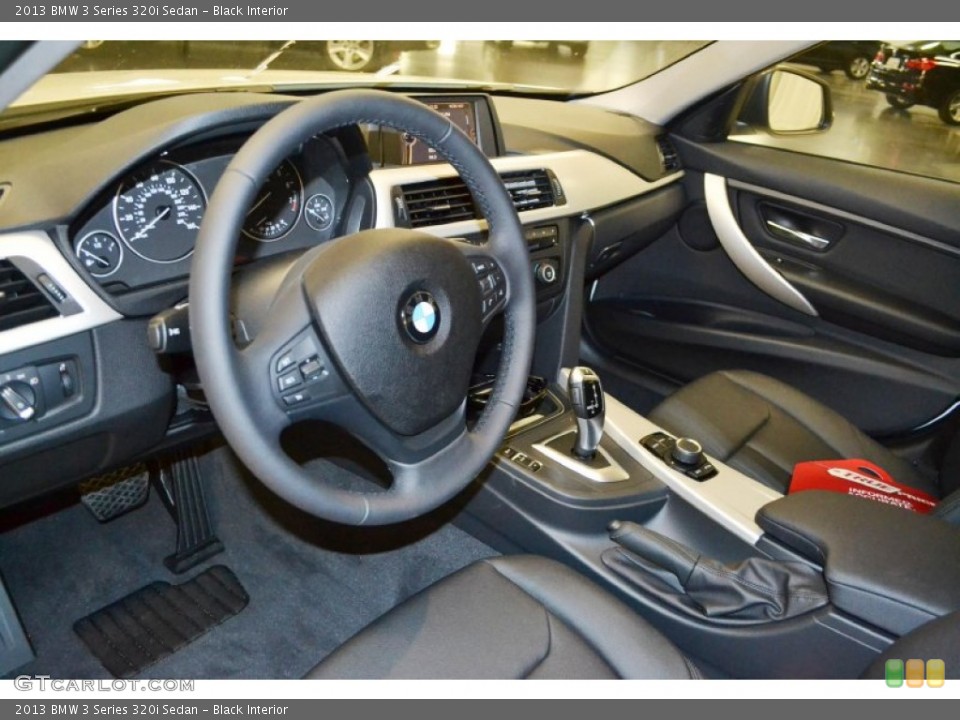 Black Interior Photo for the 2013 BMW 3 Series 320i Sedan #81402906