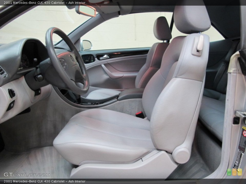 Ash Interior Photo for the 2001 Mercedes-Benz CLK 430 Cabriolet #81410173