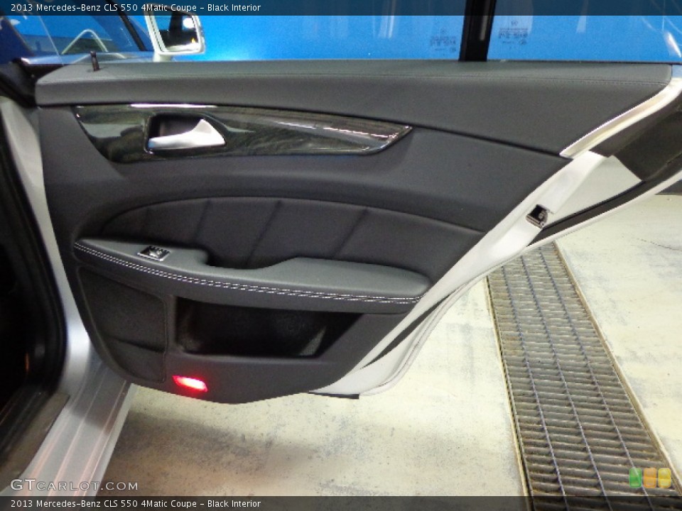 Black Interior Door Panel for the 2013 Mercedes-Benz CLS 550 4Matic Coupe #81418716
