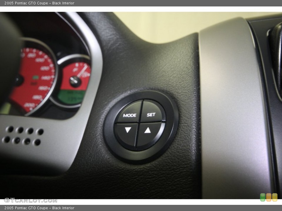 Black Interior Controls for the 2005 Pontiac GTO Coupe #81419675