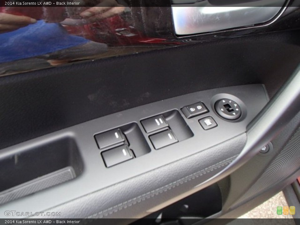 Black Interior Controls for the 2014 Kia Sorento LX AWD #81429061