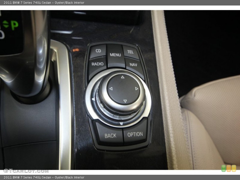 Oyster/Black Interior Controls for the 2011 BMW 7 Series 740Li Sedan #81429168