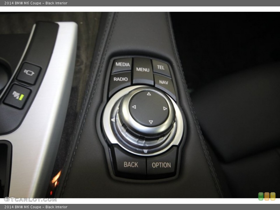 Black Interior Controls for the 2014 BMW M6 Coupe #81430264