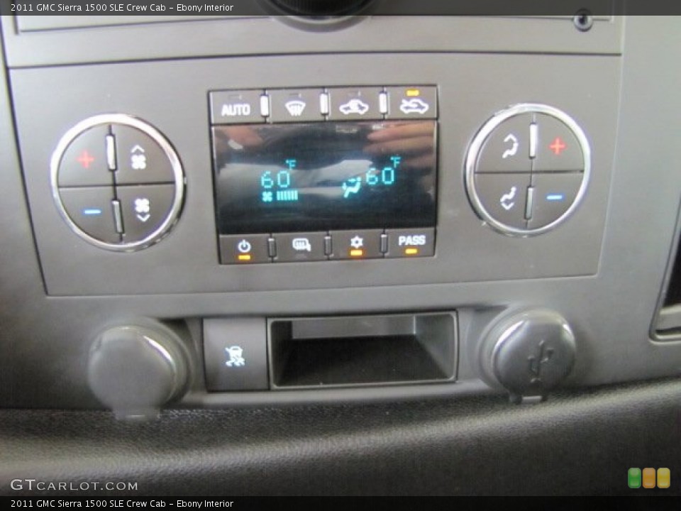 Ebony Interior Controls for the 2011 GMC Sierra 1500 SLE Crew Cab #81442686