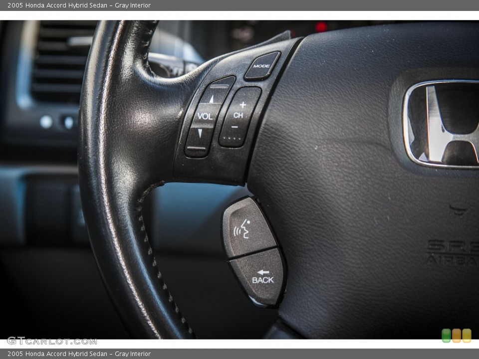Gray Interior Controls for the 2005 Honda Accord Hybrid Sedan #81443172