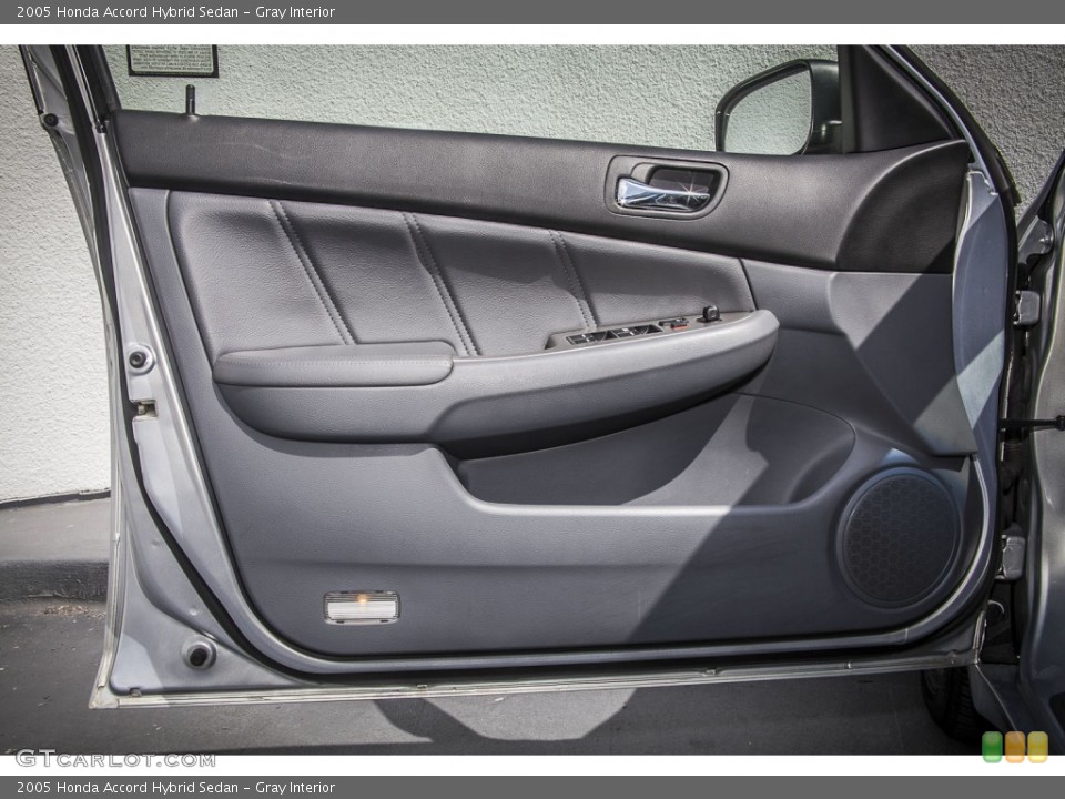 Gray Interior Door Panel for the 2005 Honda Accord Hybrid Sedan #81443271