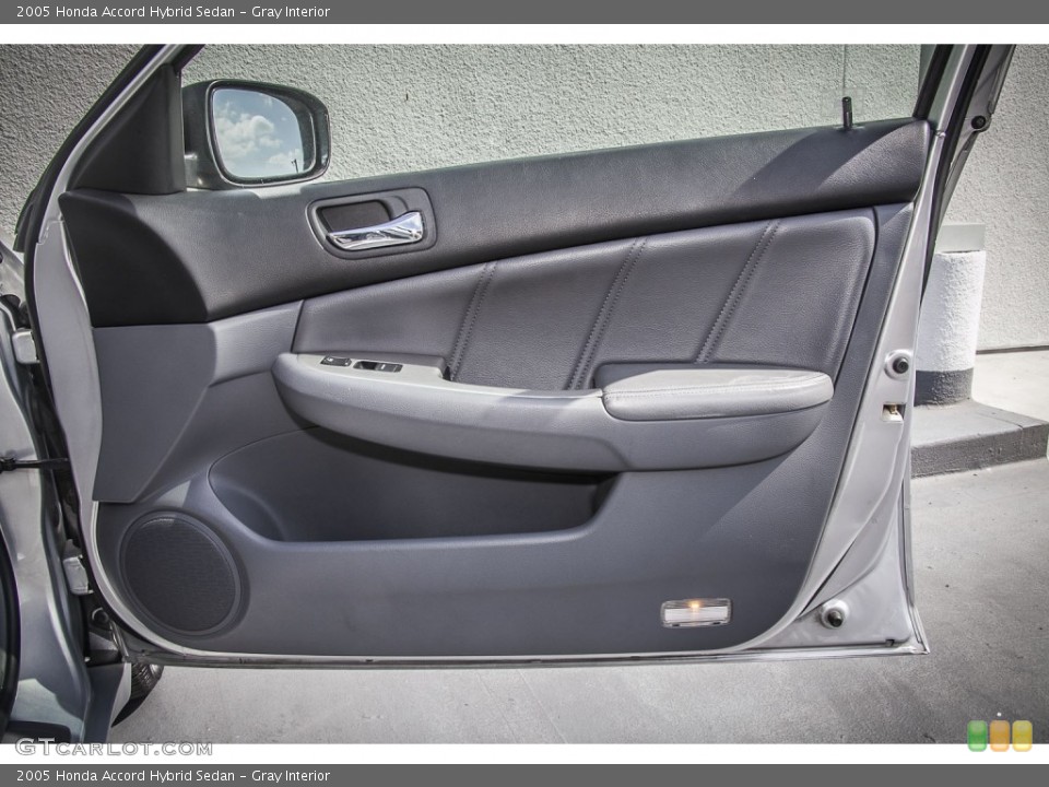 Gray Interior Door Panel for the 2005 Honda Accord Hybrid Sedan #81443465