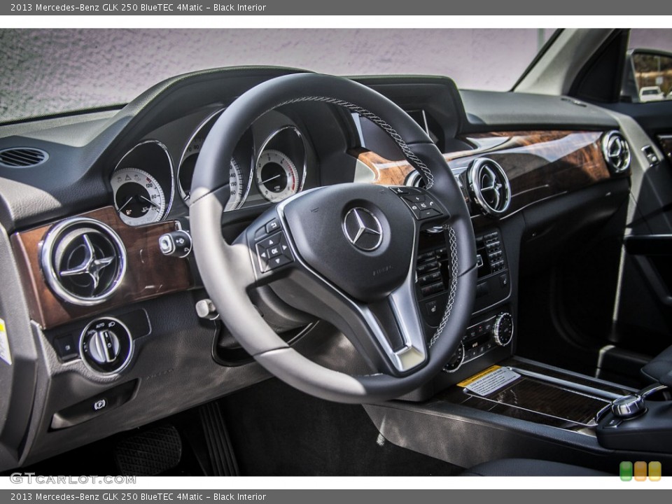 Black Interior Dashboard for the 2013 Mercedes-Benz GLK 250 BlueTEC 4Matic #81446520