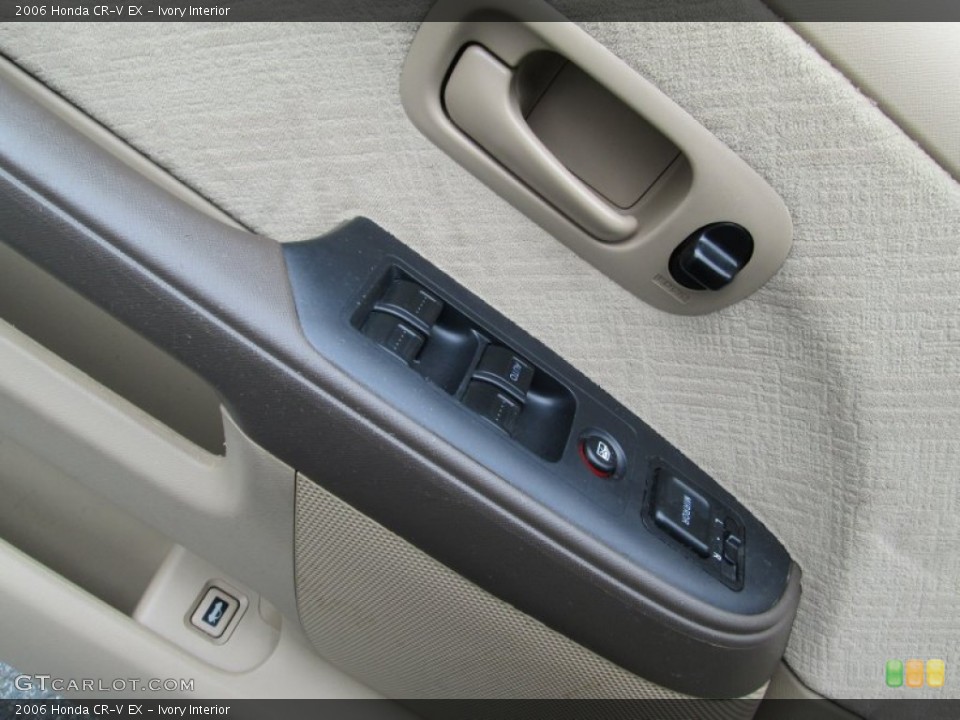 Ivory Interior Controls for the 2006 Honda CR-V EX #81450249