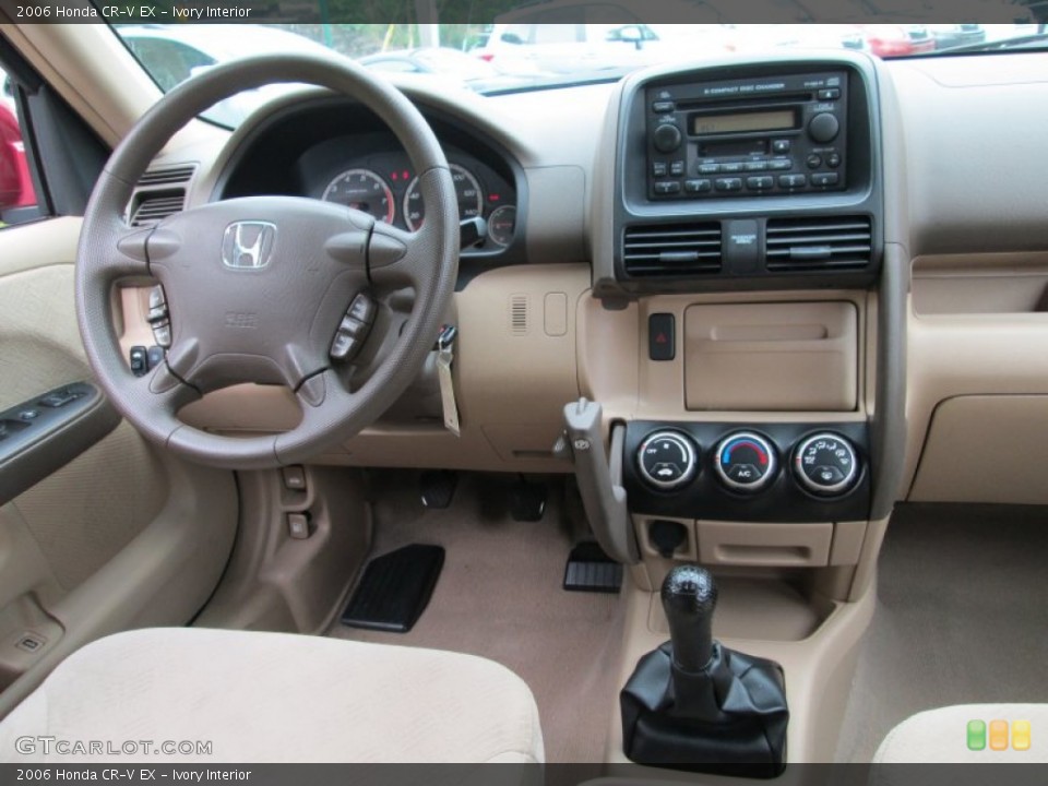 Ivory Interior Dashboard for the 2006 Honda CR-V EX #81450309