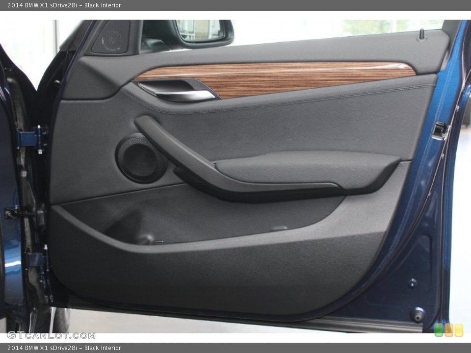 Black Interior Door Panel for the 2014 BMW X1 sDrive28i #81451920