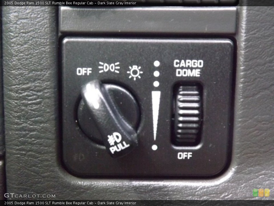 Dark Slate Gray Interior Controls for the 2005 Dodge Ram 1500 SLT Rumble Bee Regular Cab #81454539