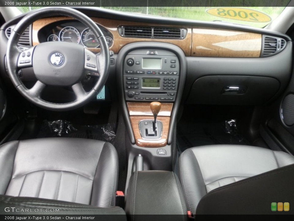 Charcoal Interior Dashboard for the 2008 Jaguar X-Type 3.0 Sedan #81485779