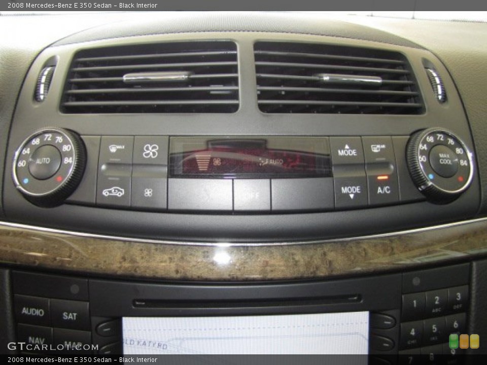Black Interior Controls for the 2008 Mercedes-Benz E 350 Sedan #81495864