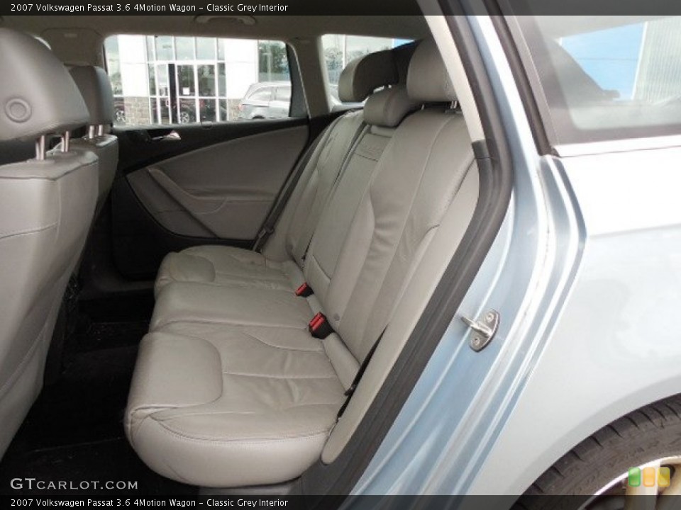 Classic Grey Interior Rear Seat for the 2007 Volkswagen Passat 3.6 4Motion Wagon #81500643
