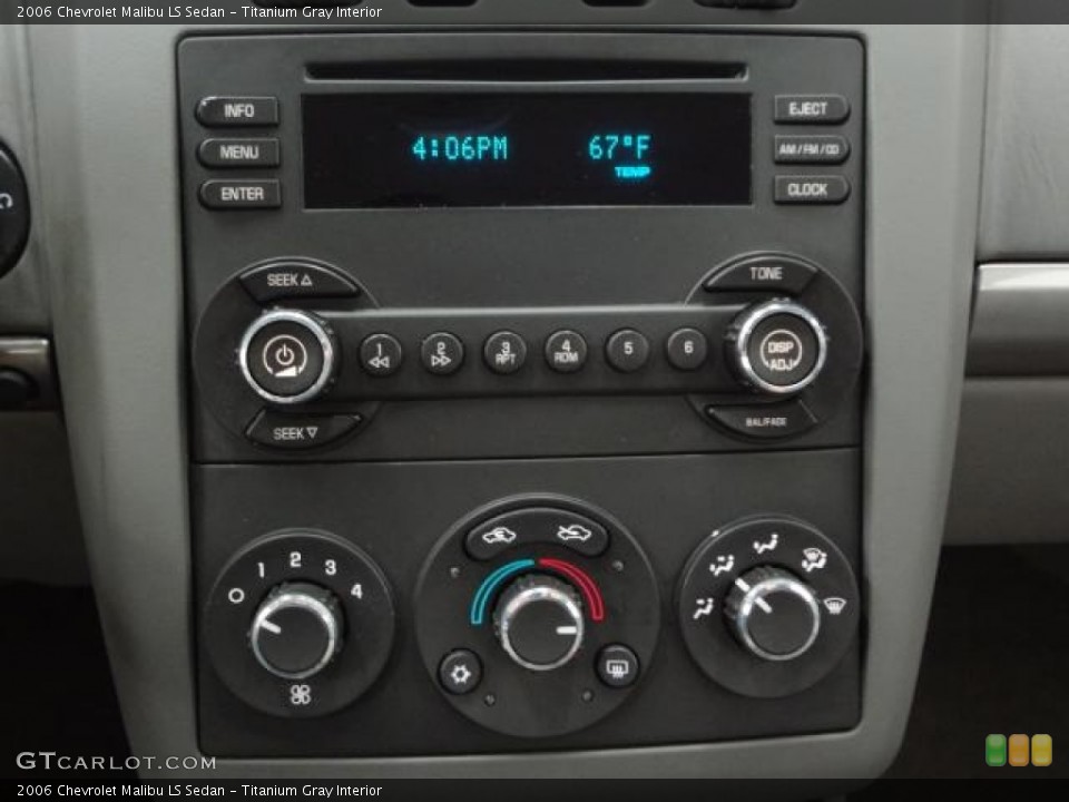 Titanium Gray Interior Controls for the 2006 Chevrolet Malibu LS Sedan #81503124