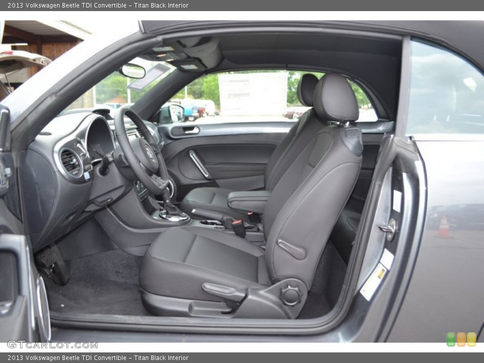 Titan Black Interior Photo for the 2013 Volkswagen Beetle TDI Convertible #81503592