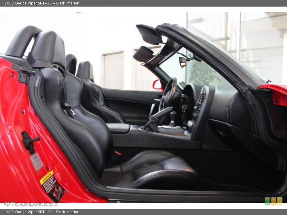 Black Interior Photo for the 2003 Dodge Viper SRT-10 #81504711