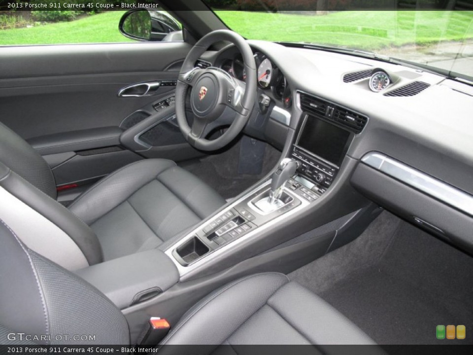 Black Interior Photo for the 2013 Porsche 911 Carrera 4S Coupe #81507957