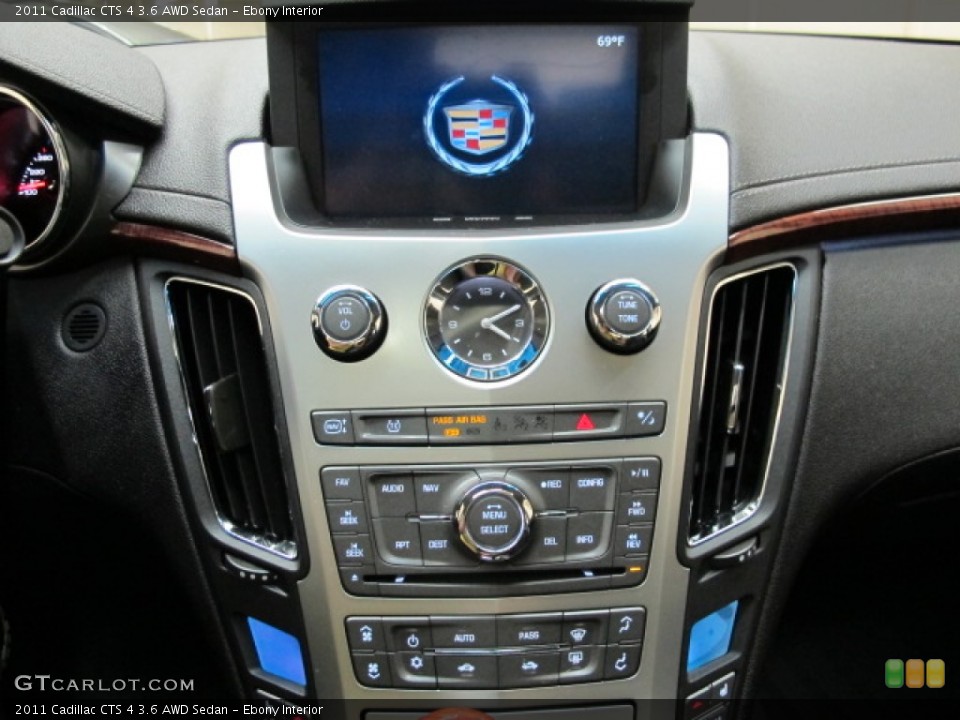 Ebony Interior Controls for the 2011 Cadillac CTS 4 3.6 AWD Sedan #81519048