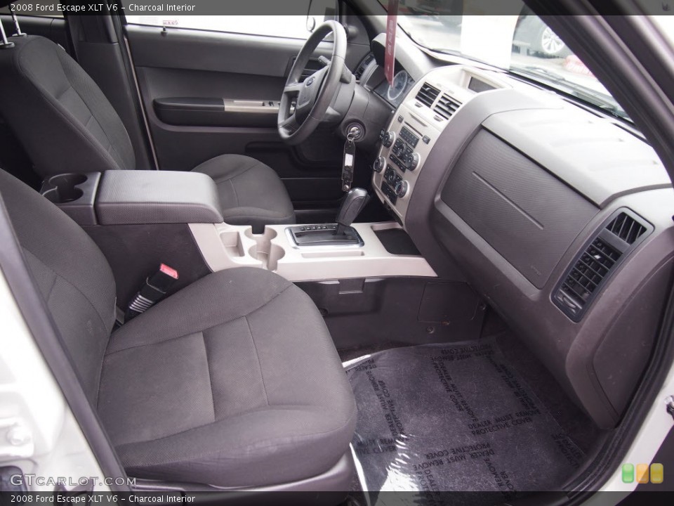 Charcoal Interior Photo for the 2008 Ford Escape XLT V6 #81519489